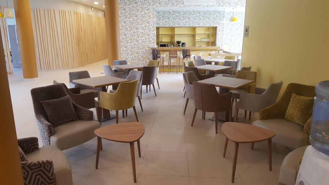 Aparthotel Domitys Les Sarments Blonds Montpellier Esterno foto