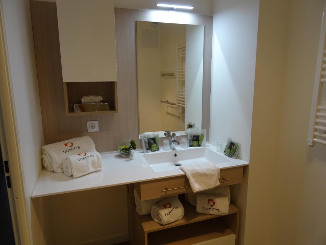Aparthotel Domitys Les Sarments Blonds Montpellier Esterno foto